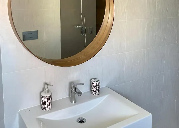 Santos & Belos Назаре